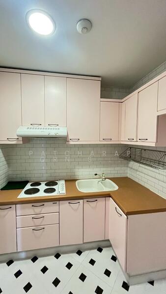 ขาย - ขายคอนโดหรู ทำเลศักยภาพ ใจกลางเมืองกรุงเทพฯ เดินทางสะดวกด้วย BTS และถนนสายหลัก, กรุงเทพ