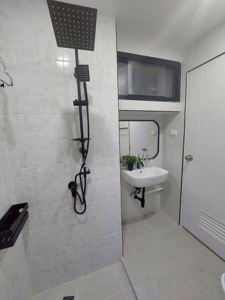 ขาย - Saint Charm Condominium : เซนต์ชาร์ม คอนโดมิเนียม, กรุงเทพ