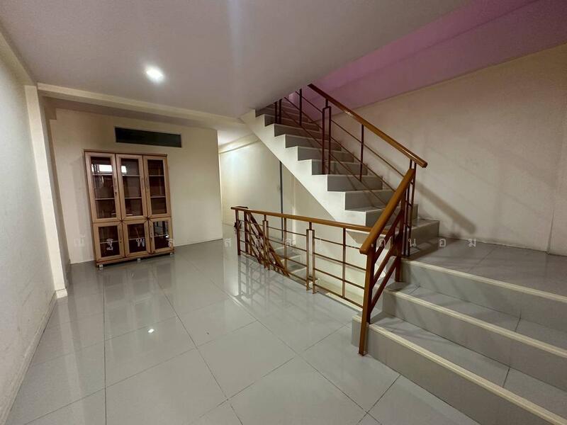 ขาย - ขายทาวน์เฮ้าส์ ทาวน์โฮม นครปฐม สายสี่แสควร์, นครปฐม