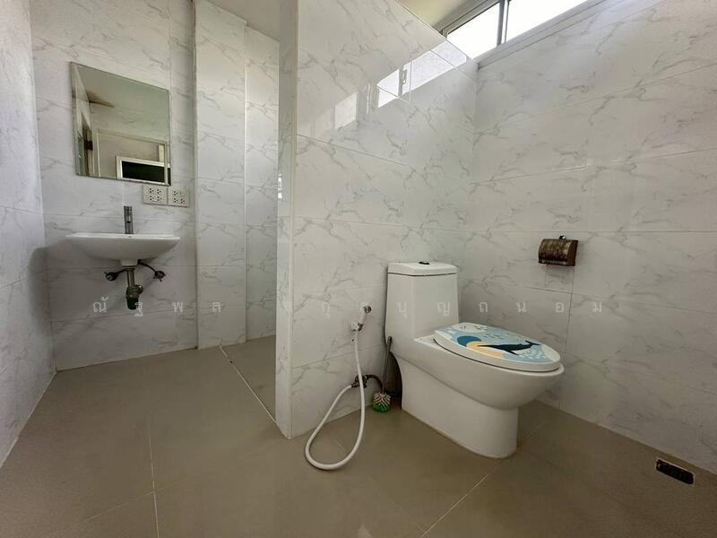 ขาย - ขายทาวน์เฮ้าส์ ทาวน์โฮม นครปฐม สายสี่แสควร์, นครปฐม