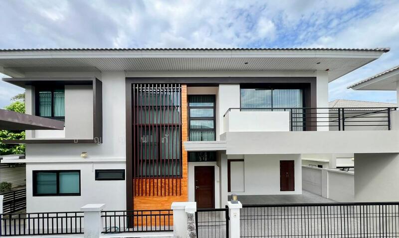 For Rent - The Complete Sriracha, Chon Buri