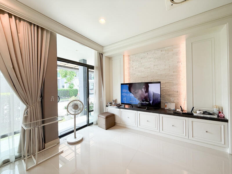 ขาย - Setthasiri Pattanakarn : เศรษฐสิริ พัฒนาการ, กรุงเทพ