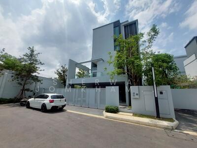 ขาย - VIVE Krungthep Kreetha : วีเว่ กรุงเทพกรีฑา, กรุงเทพ