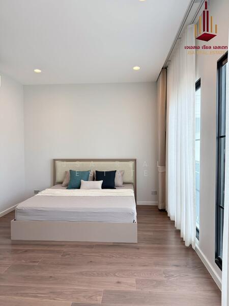 For Rent - Setthasiri Serithai, Bangkok