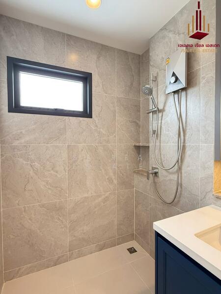 For Rent - Setthasiri Serithai, Bangkok