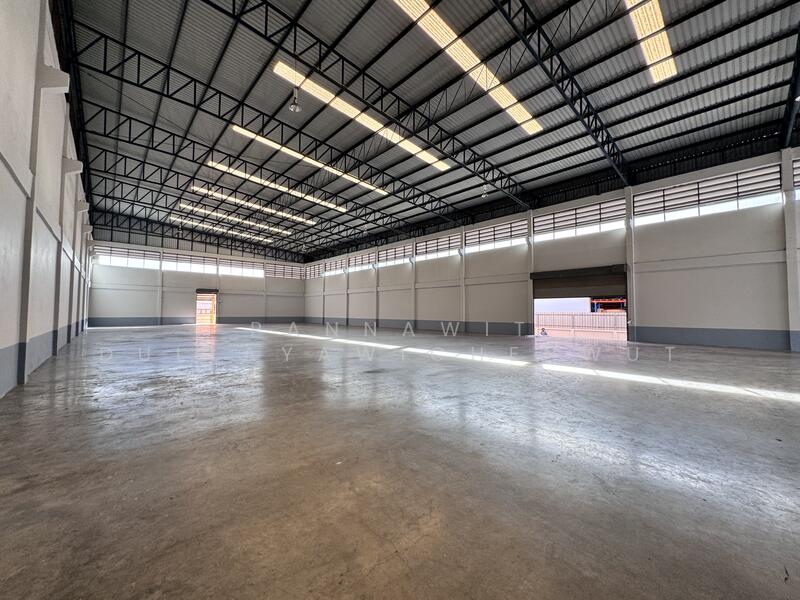 For Rent - โกดัง ให้เช่า 3,168 ตร.ม. ตำบล บางพลีใหญ่, บางพลี, สมุทรปราการ (รหัส : JKP319), Samut Prakan
