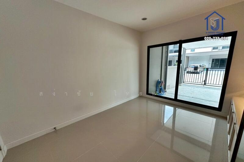V Compound Bangna-Srinakarin, Samut Prakan, Bang Kaeo, Bang Plee, Samut Prakan, 2 Bedrooms, 124 sqm, Single Detached House For Sale, by สง่าชัย ไทรทองคำ, 500013437 - DDproperty.com