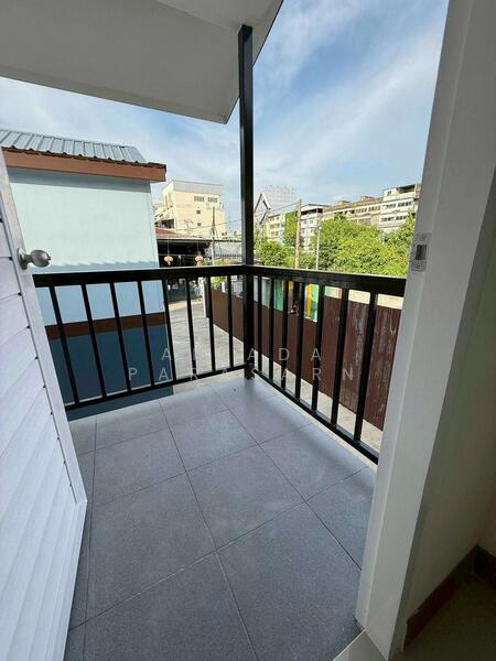 For Rent - หมู่บ้านกลางเมือง-วัชรพล, Bangkok