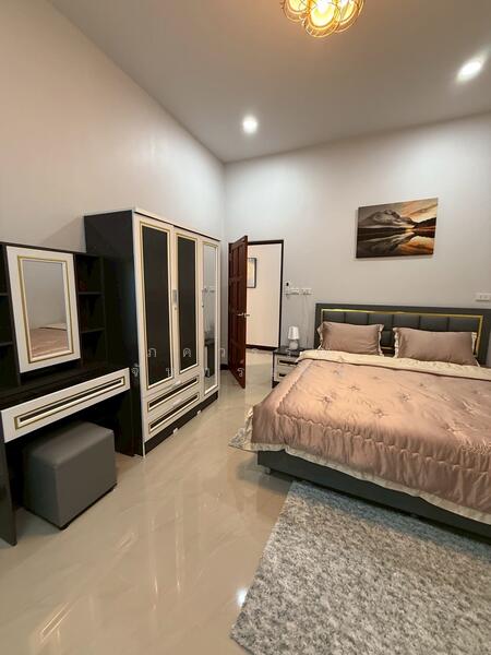 ขาย - บ้านใหม่ พลูวิลล่าหลังใหญ่ ใกล้สนามบินหาดใหญ่ น้ำไม่ท่วม ราคาดี, สงขลา