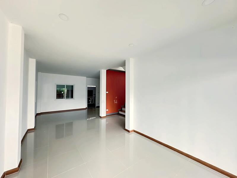 For Rent - หมู่บ้าน ลภาวัน 1, Nonthaburi