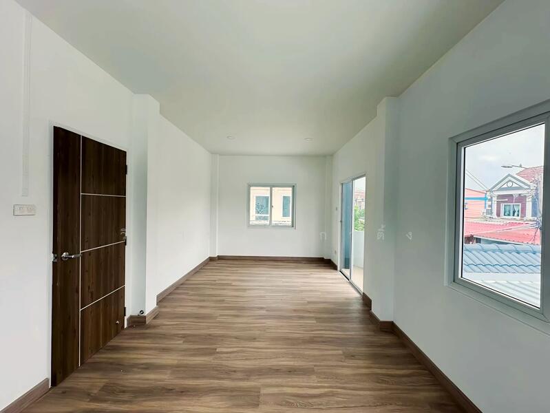 For Rent - หมู่บ้าน ลภาวัน 1, Nonthaburi