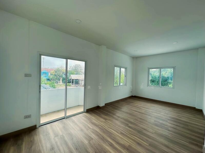For Rent - หมู่บ้าน ลภาวัน 1, Nonthaburi