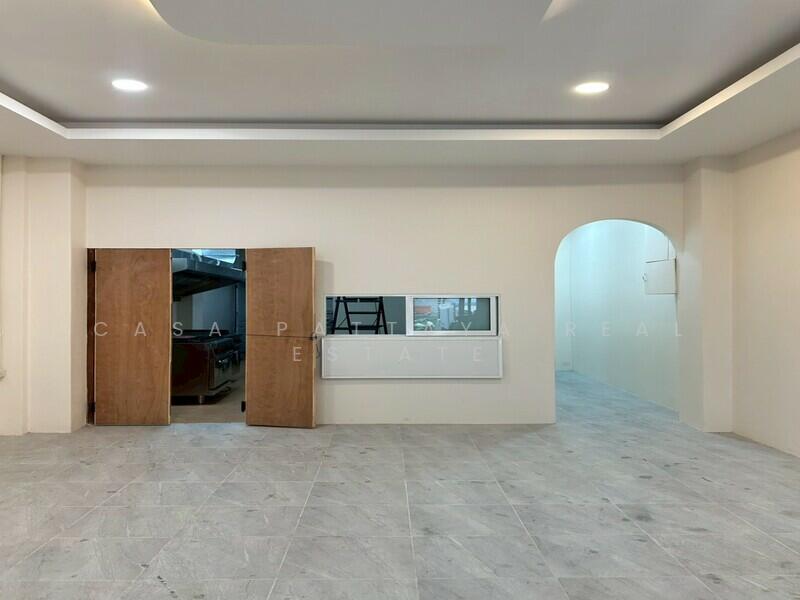 ขาย - อาคารพาณิชย์ 3 ชั้น ทำเลทอง ซอยบัวขาว, ชลบุรี