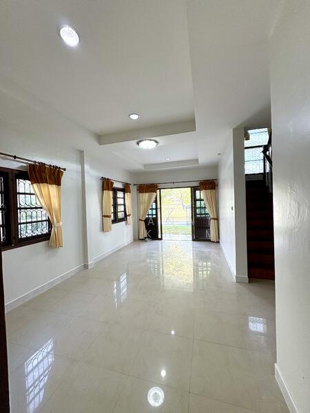 For Rent - หมู่บ้านอุทยานทอง ซอยแจ้งวัฒนะ19, Nonthaburi