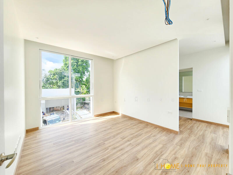 ขาย - บ้านช่างทอง ซ.เชียงทอง 1, เชียงใหม่