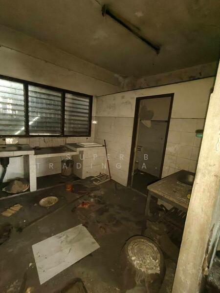 ขาย - ตึกเเถว บางเเค ถนนบางเเค, กรุงเทพ