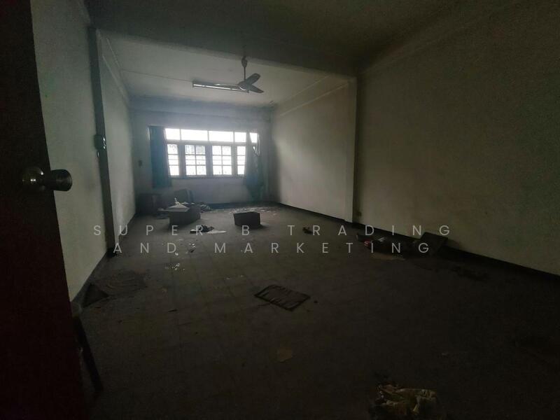 ขาย - ตึกเเถว บางเเค ถนนบางเเค, กรุงเทพ