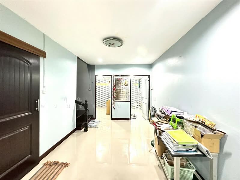 หมู่บ้านริมสวนวิลล่า รามคำแหง139, Bangkok, Saphan Sung, Saphan Sung, Bangkok, 2 Bedrooms, 80 sqm, Townhouse For Sale, by คุณ อาทิตยา พรมชัยชนะ (พลู), 500013577 - DDproperty.com