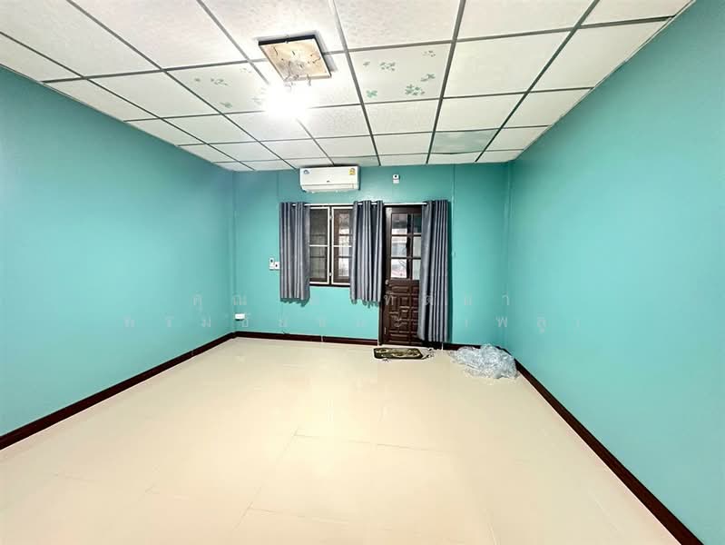 หมู่บ้านริมสวนวิลล่า รามคำแหง139, Bangkok, Saphan Sung, Saphan Sung, Bangkok, 2 Bedrooms, 80 sqm, Townhouse For Sale, by คุณ อาทิตยา พรมชัยชนะ (พลู), 500013577 - DDproperty.com