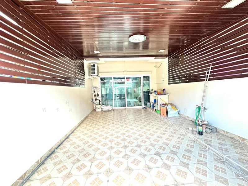 หมู่บ้านริมสวนวิลล่า รามคำแหง139, กรุงเทพ, สะพานสูง, สะพานสูง, กรุงเทพ, 80 ตร.ม., ทาวน์เฮ้าส์ ขาย, โดย คุณ อาทิตยา พรมชัยชนะ (พลู), 500013577 - DDproperty.com