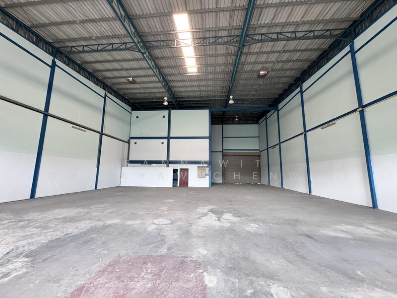 ให้เช่า - โกดัง, ออฟฟิศ ให้เช่า 664 ตร.ม. ตำบล บางโฉลง, บางพลี, สมุทรปราการ (รหัส : JKP320), สมุทรปราการ