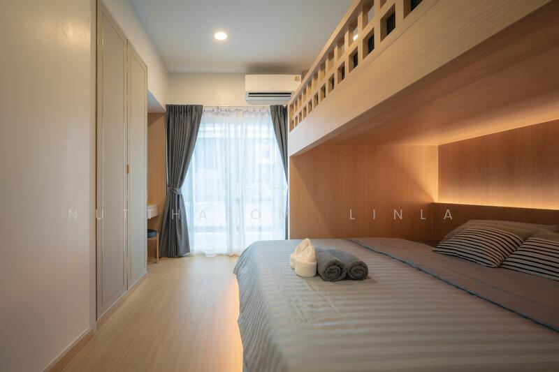 ขาย - 4-Br Townhouse near BTS Saint Louis (1585602), กรุงเทพ