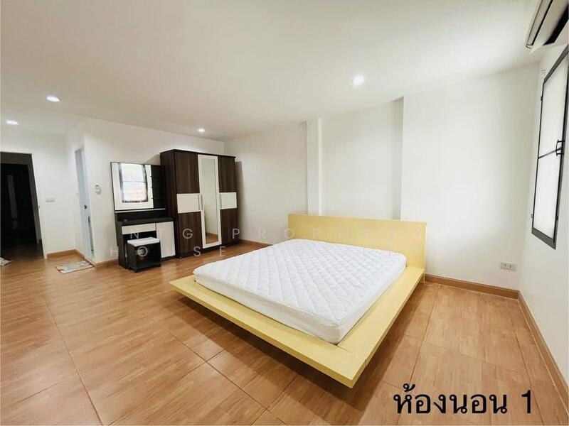 For Rent - NG014 ให้เช่า ทาวน์เฮ้าส์ ใกล้ ม.เกษตร พหลโยธิน 32 ใกล้ BTS เสนานิคม เพียง 700 เมตร, Bangkok