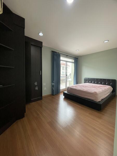 ขาย - Baan Klang Krung The Royal Vienna Ratchavipa - Ratchadaphisek : บ้านกลางกรุง เดอะ รอยัล เวียนนา รัชวิภา - รัชดาภิเษก, กรุงเทพ