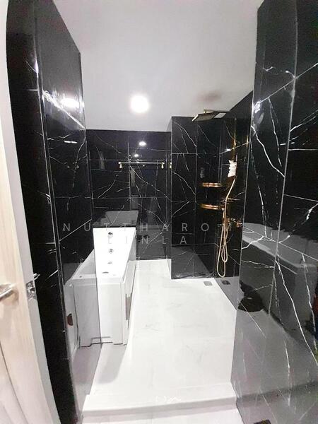 ขาย - Resorta Yen-Akat : รีสอร์ทต้า เย็นอากาศ, กรุงเทพ