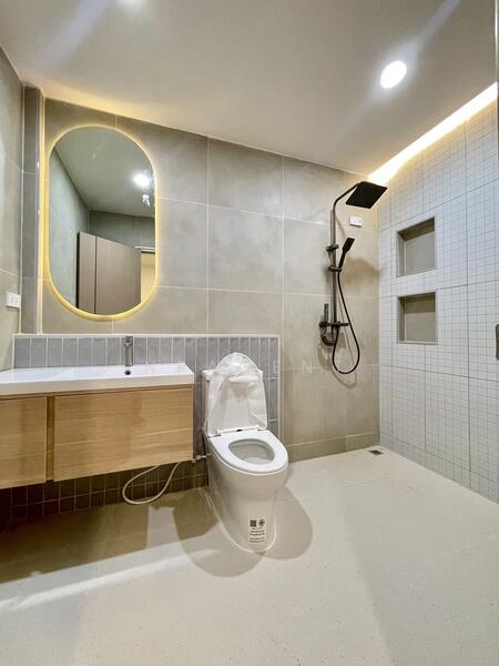 ขาย - ทาวน์เฮาส์ รีโนเวทใหม่ทั้งหลัง ซอยอุดมสุข 47, กรุงเทพ