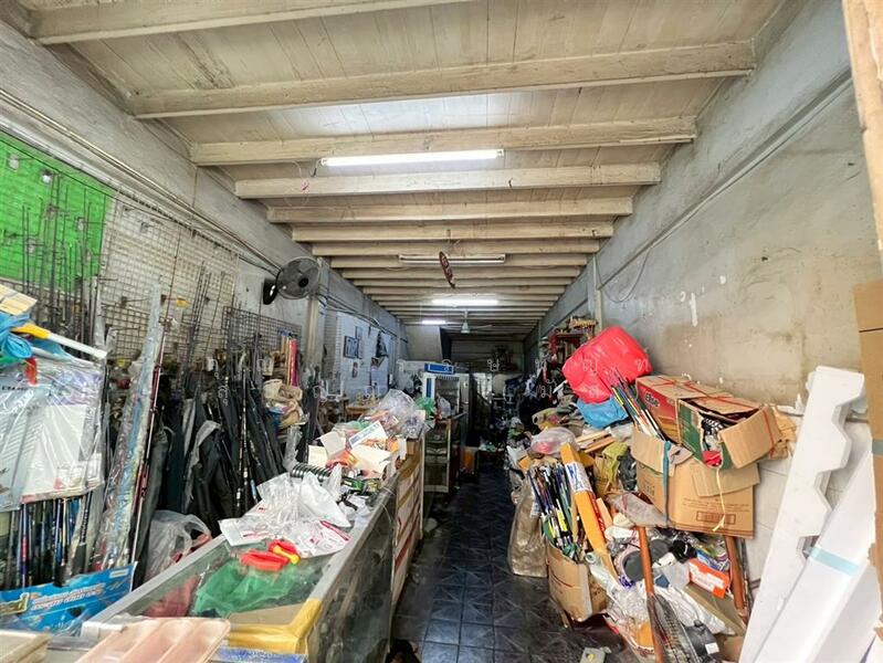 ขาย - ทาวน์เฮ้าส์ 2.5 ชั้น 12 ตร.ว. ทาวน์เฮ้าส์ ซอยสมเด็จพระเจ้าตากสิน19 ถนนสมเด็จพระเจ้าตากสิน, กรุงเทพ