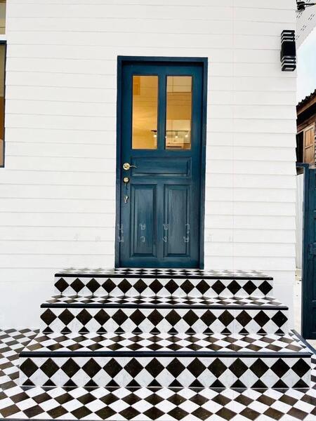 For Rent - ทำเลสาทรซอย 17 BTS เซนต์หลุยส์ ให้เช่าบ้าน เหมาะทำออฟฟิศ คาเฟ่ บาร์ลับ ทำเลดี, Bangkok