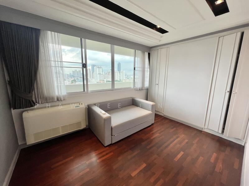 ขาย - D.S. Tower 1 Sukhumvit 33 : ดี.เอส. ทาวเวอร์ 1 สุขุมวิท 33, กรุงเทพ