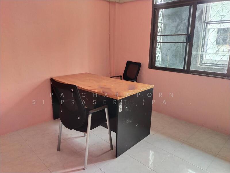 For Rent - ให้เช่า อาคารพาณิชย์ 3 ชั้น ทำเลทอง ใกล้แหล่งเศรษฐกิจและชุมชน เมืองสงขลา, Songkhla