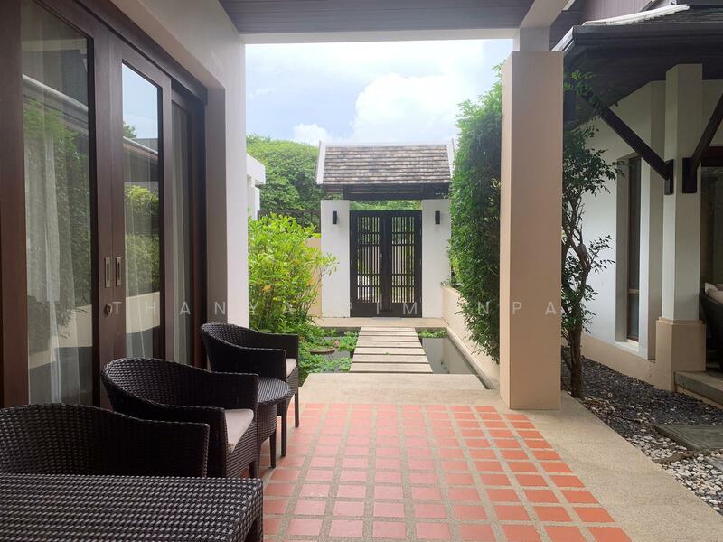 For Rent - Beachside Villa Veom Luxury 4 Bedrooms Villa Just 100 Meters, Surat Thani