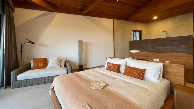 ให้เช่า - Luxury 10 Bedrooms Villa for Sale or Rent in Chaweng, สุราษฎร์ธานี