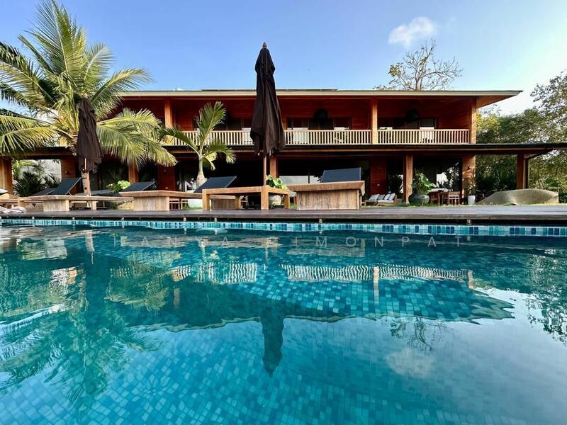 ให้เช่า - Luxury 10 Bedrooms Villa for Sale or Rent in Chaweng, สุราษฎร์ธานี