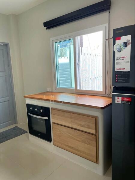 ให้เช่า - Pet Friendly 2 Bedrooms Townhouse Near Fisherman’s Village, สุราษฎร์ธานี