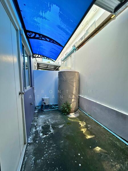 ขาย - ขายด่วน ทาวน์เฮ้าส์ 2 ชั้น พฤกษา 89 เทศบาลบ้านสวน ชลบุรี, ชลบุรี