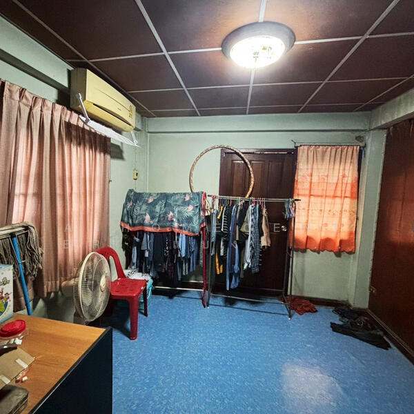 ขาย - ที่ดินพร้อมบ้านเก่า ซอยจรัญสนิทวงศ์ 77, กรุงเทพ