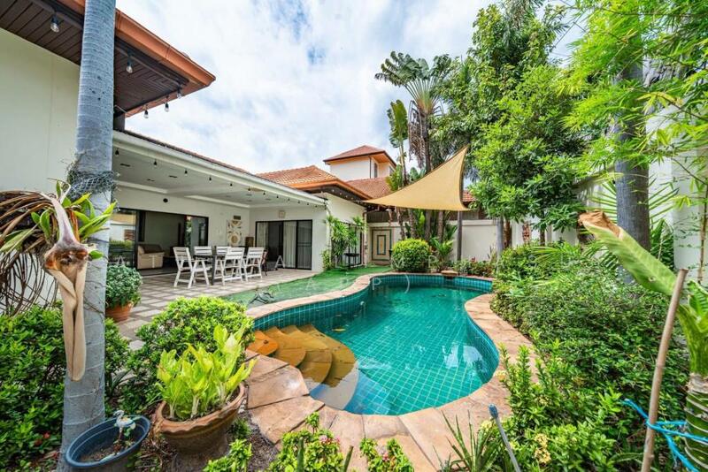 For Sale - Majestic Residence Pratumnak, Chon Buri (Pattaya)