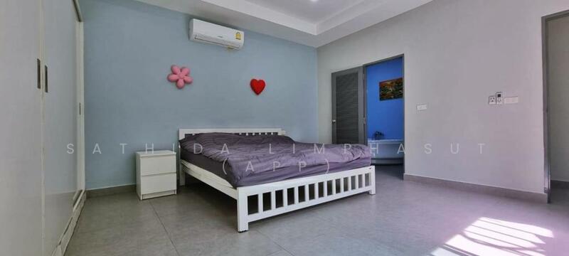 ให้เช่า - Pool Villa In South Pattaya, ชลบุรี