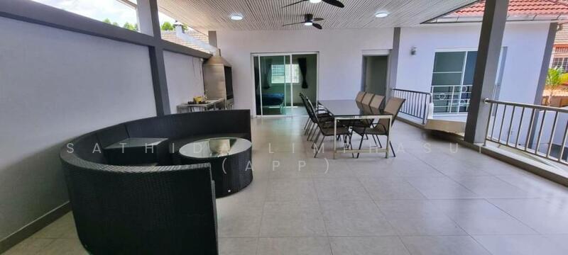 ให้เช่า - Pool Villa In South Pattaya, ชลบุรี