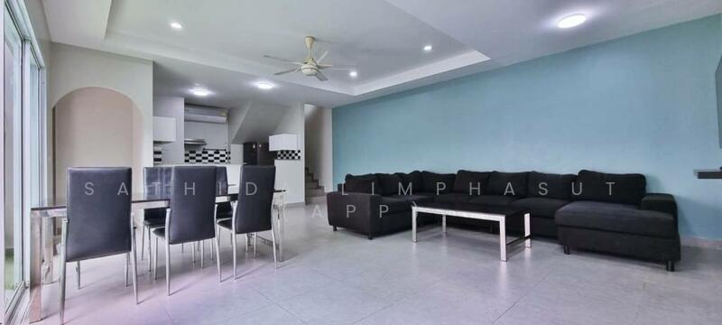 ให้เช่า - Pool Villa In South Pattaya, ชลบุรี