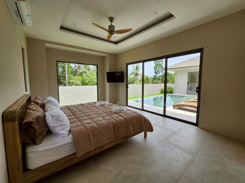 ขาย - Exquisite Bali-Style 2 Bedrooms Pool Villa in Maenam, สุราษฎร์ธานี