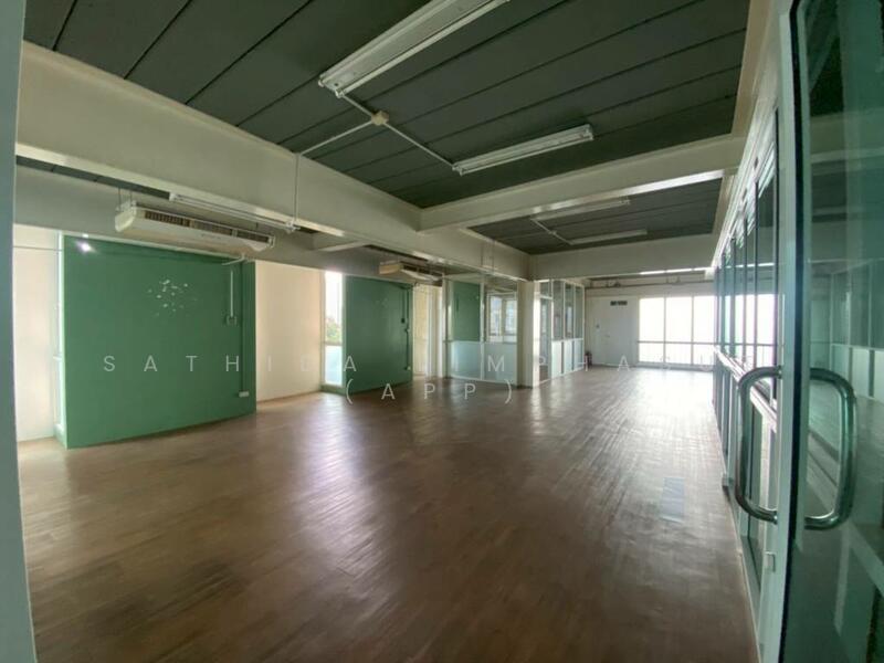 For Rent - Office Space For Rent In A Convenient Location, Chon Buri
