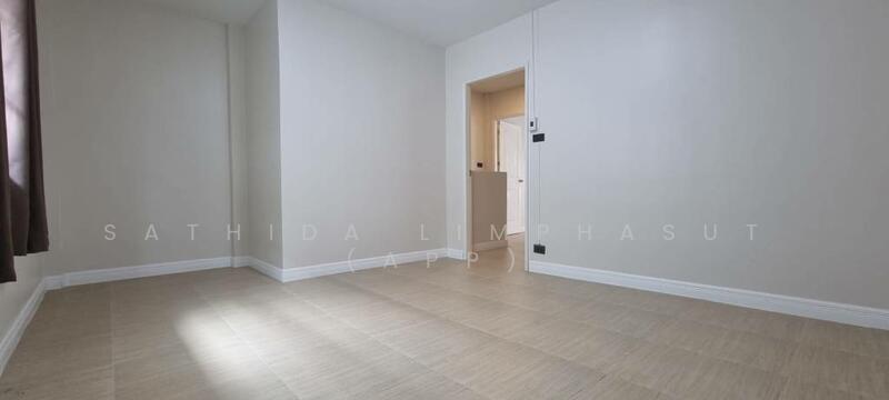 ขาย - Townhouse In Jomtien, ชลบุรี