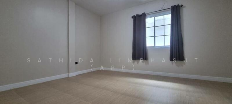 ขาย - Townhouse In Jomtien, ชลบุรี