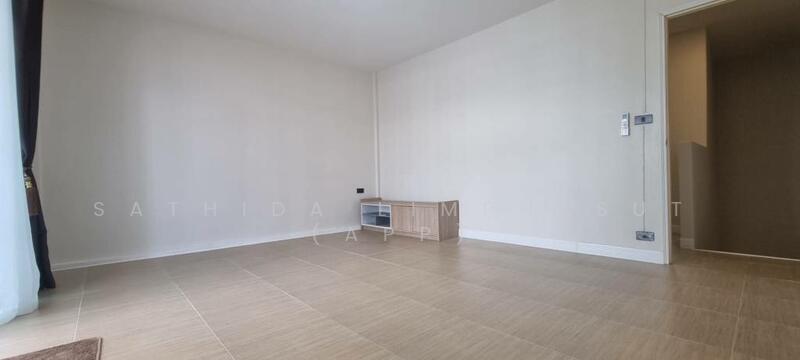 ขาย - Townhouse In Jomtien, ชลบุรี