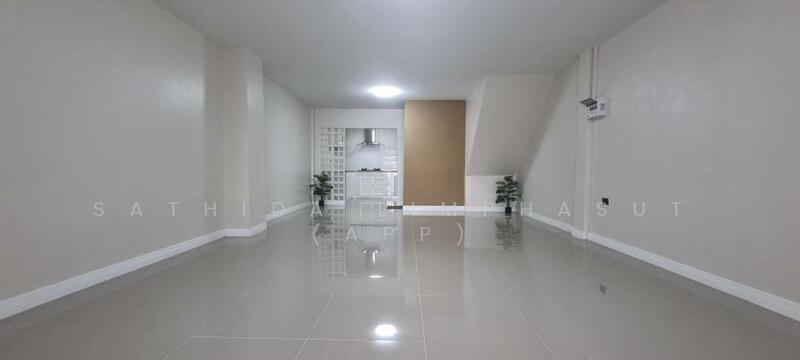 ขาย - Townhouse In Jomtien, ชลบุรี